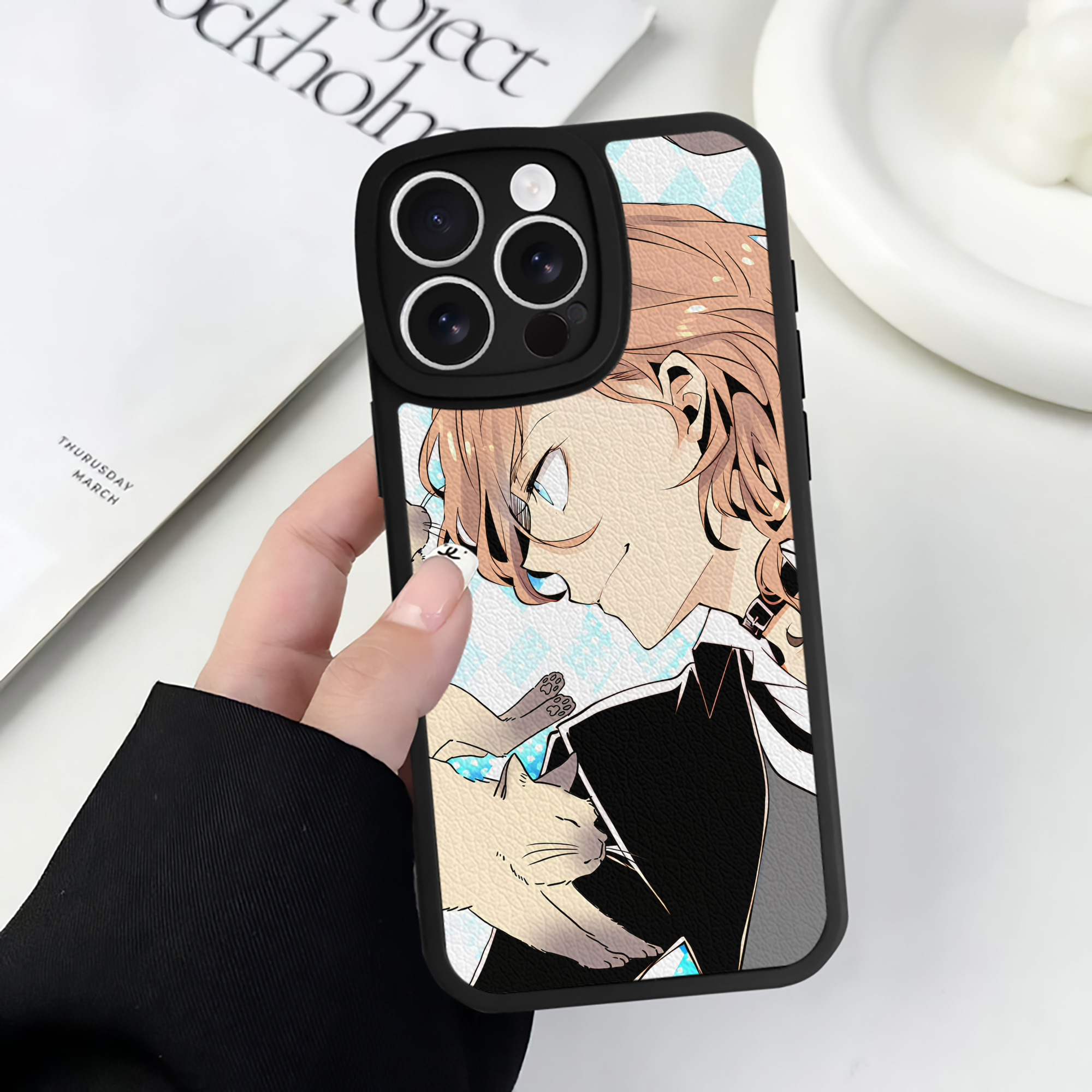 （画像用） 文豪ストレイドッグス Bungo Stray Dogs 【iPhone 16シリーズ対応】シリコンスマホケース（レザー調） 材質：シリコン